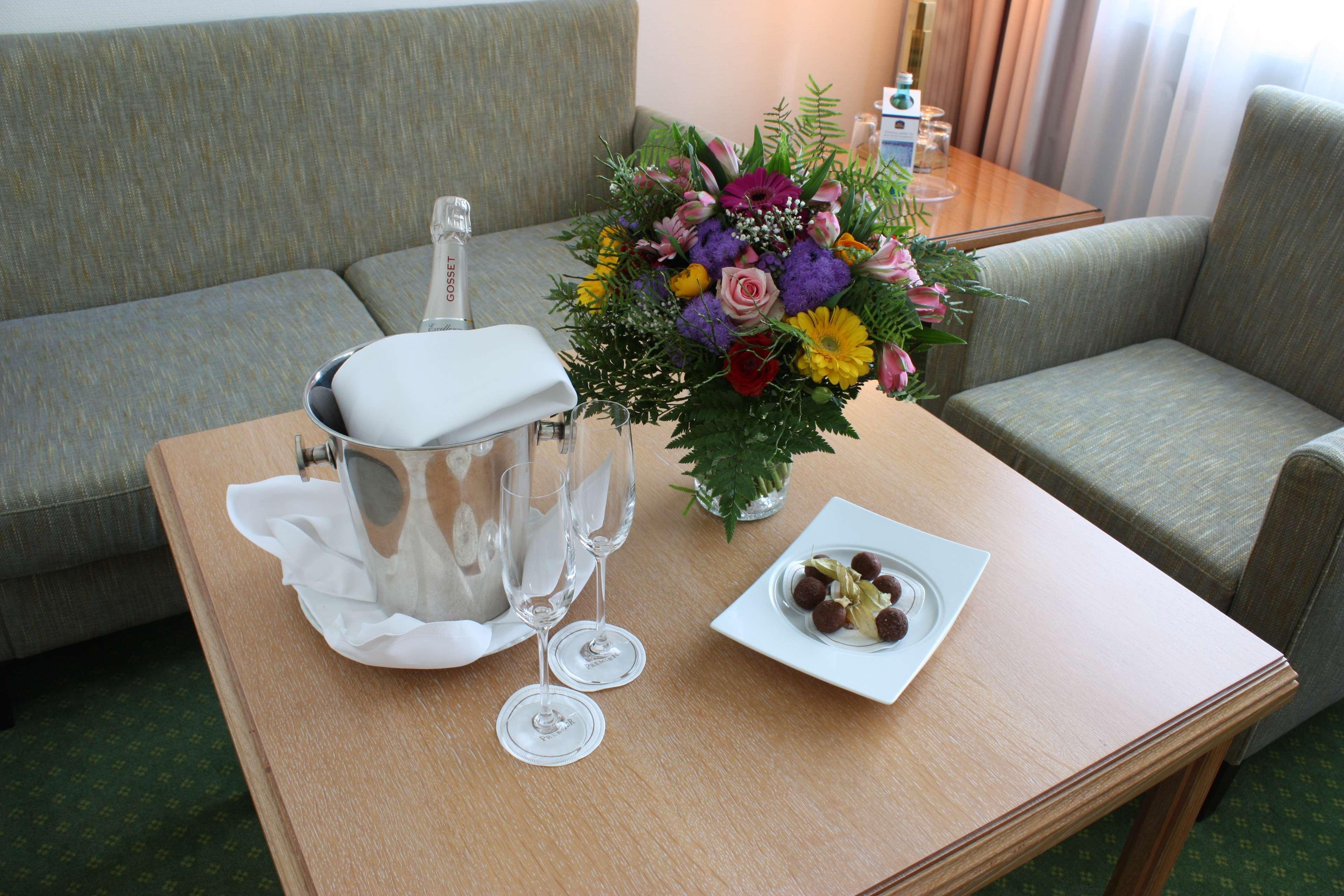 Best Western Premier Seehotel Krautkraemer Munster  Bagian luar foto