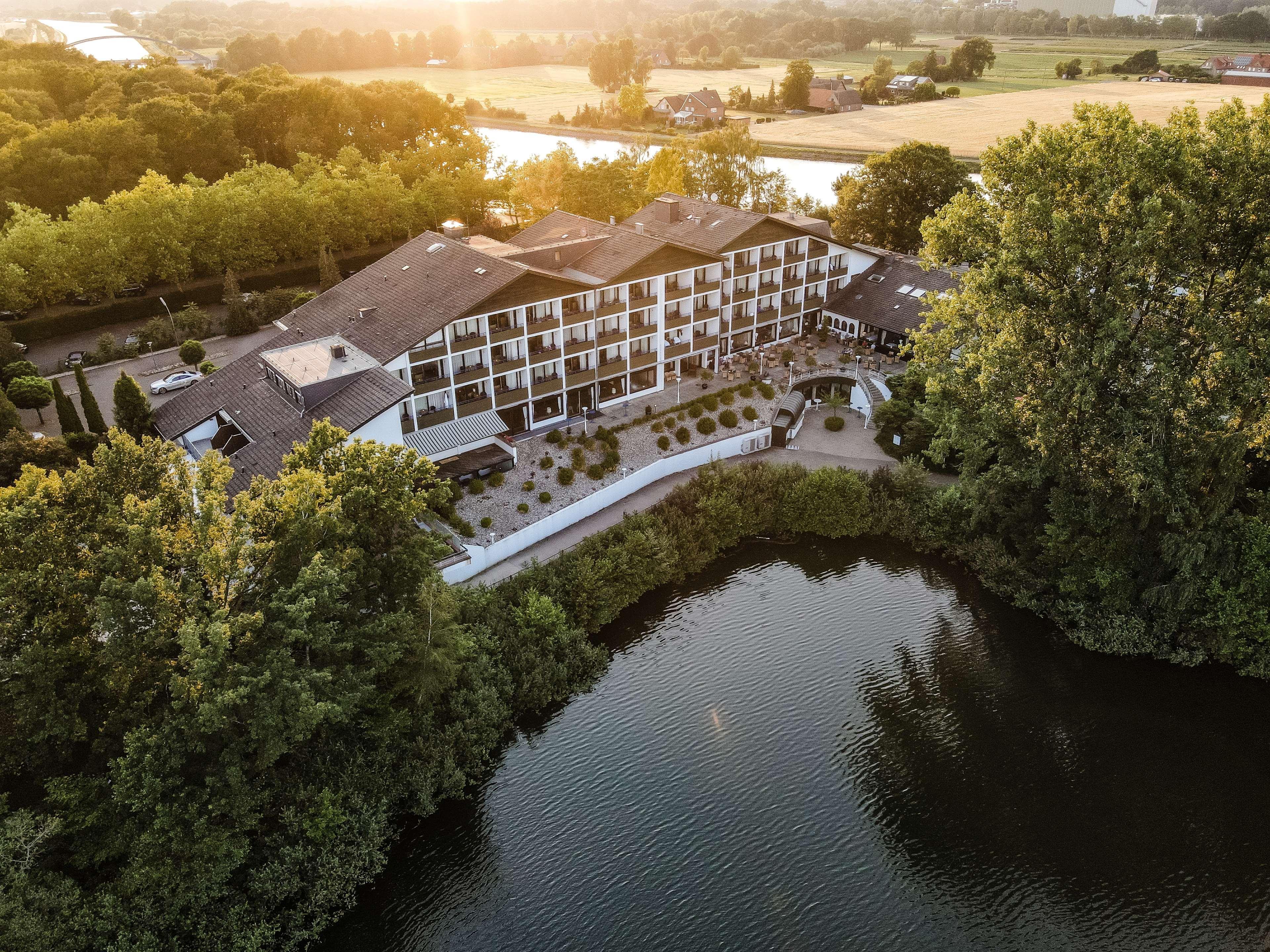Best Western Premier Seehotel Krautkraemer Munster  Bagian luar foto